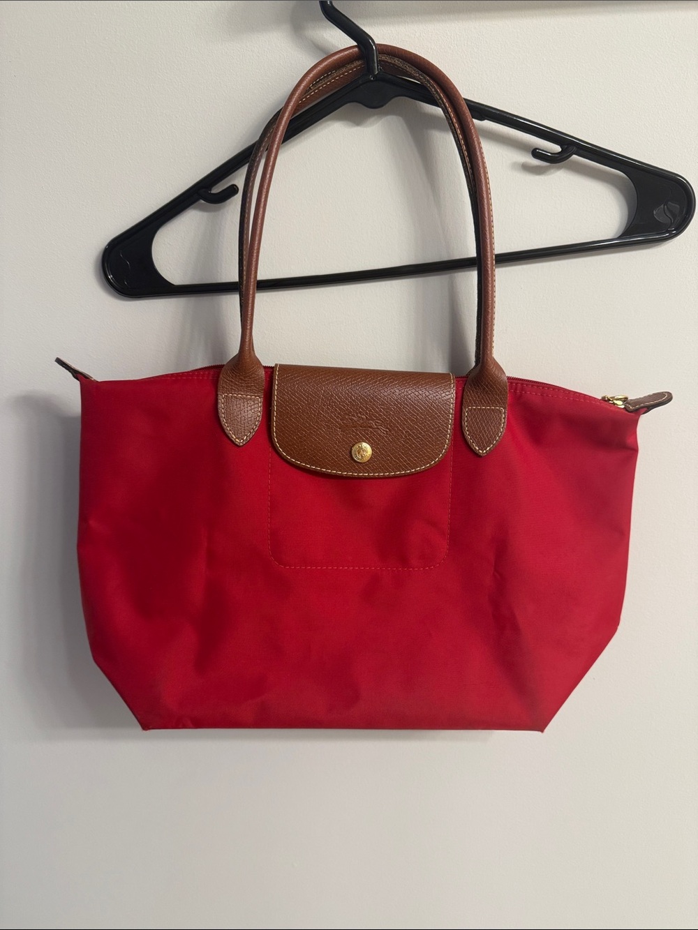Longchamp Le Pliage Medium Tote – Red